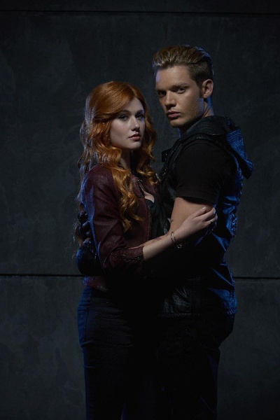 Shadowhunters2.jpg Shadowhunters2.jpg