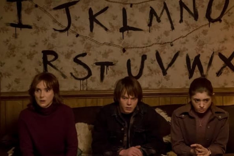 Stranger Things1.jpg Stranger Things1.jpg
