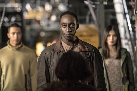 Humans_S03 Humans_S03