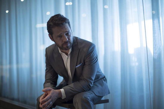 Private_Eyes_S02B Private_Eyes_S02B